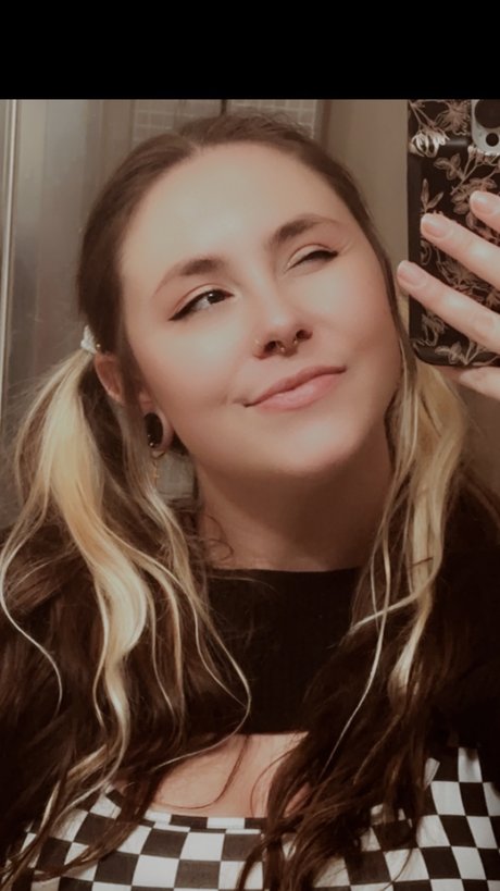 Ducky_ nude pornstar images