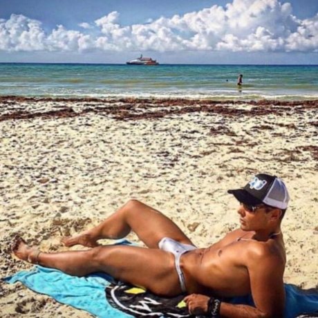 Andres Velez nudes star picture