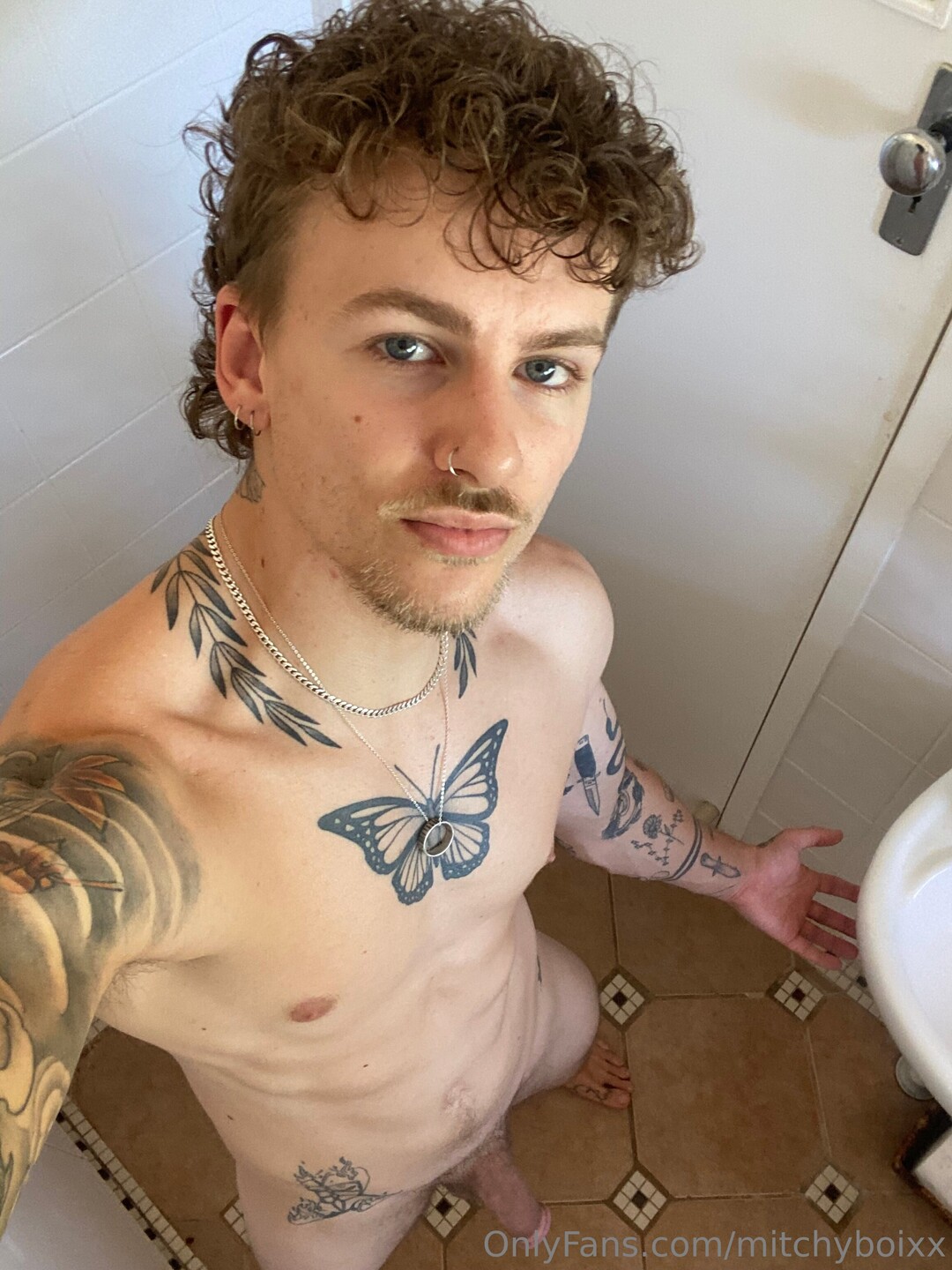 Mitch nude model photo