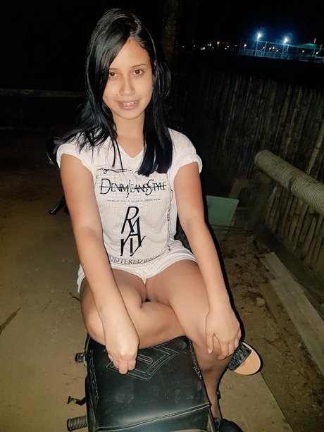 Sharet Chiqui perfect star archive