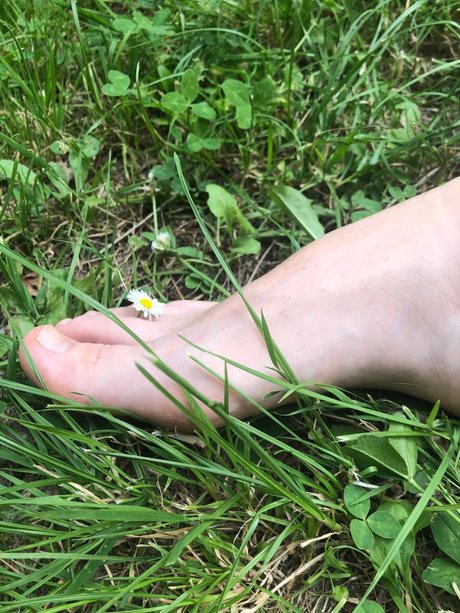 GingerFreckly naked model galleries