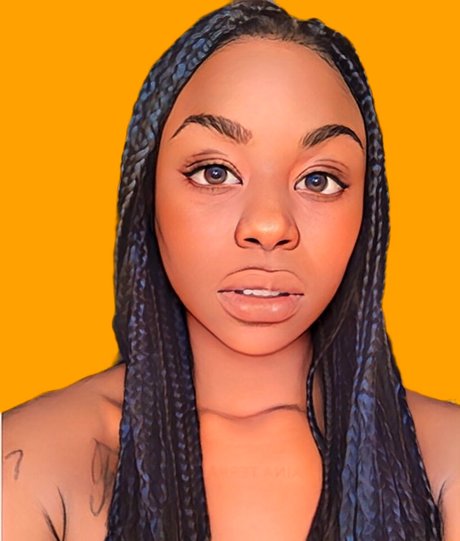 RainaTerraVIP free actress pictures