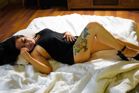 Baking with naughty Nevaeh top model picture