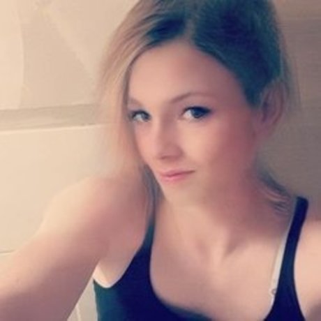 Julia Ray pornstar image