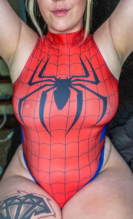 StrangeSami model sexy image