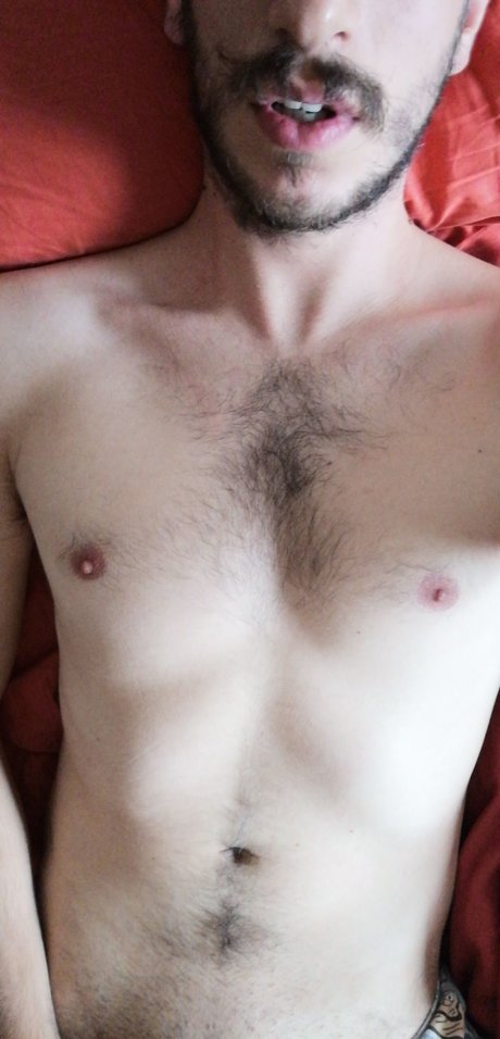 Umbero IV model nude photo