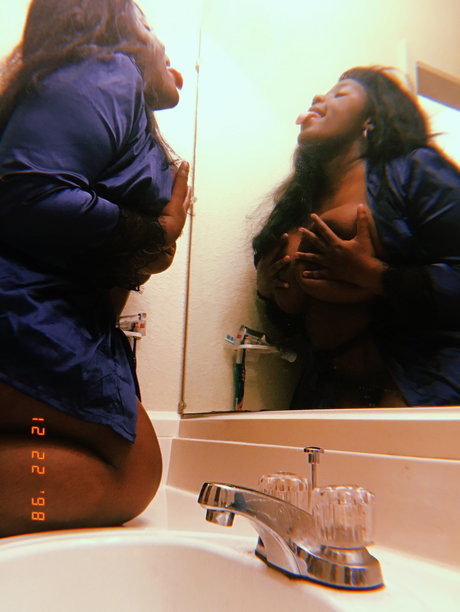 Come Out amp amp Play_ nude model archive