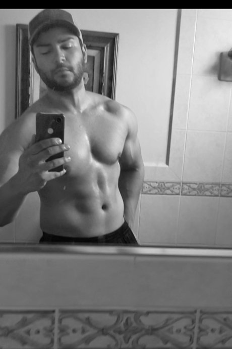 Abel Flores star naked pictures