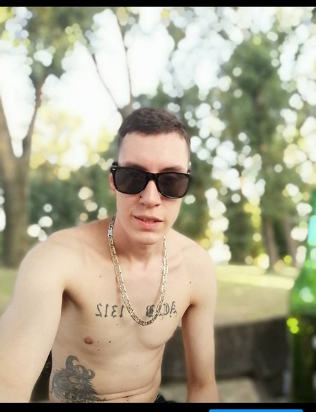 I AM ALEKSEJ model xxx gallery