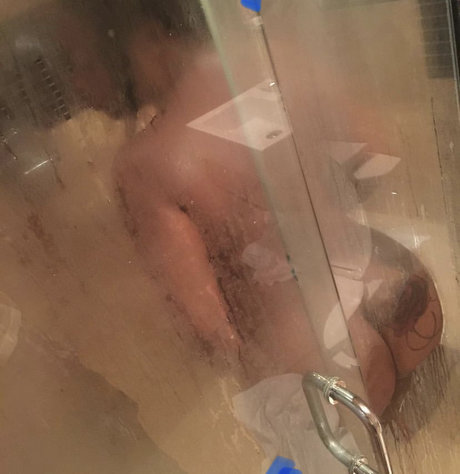 Ticcaracash naked pornstar picture