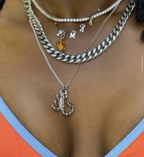 fat shemale onlyfans beautiful nude photo