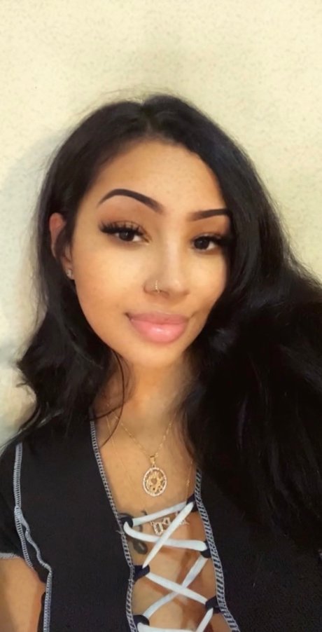 EryanaBabyy star porn photos