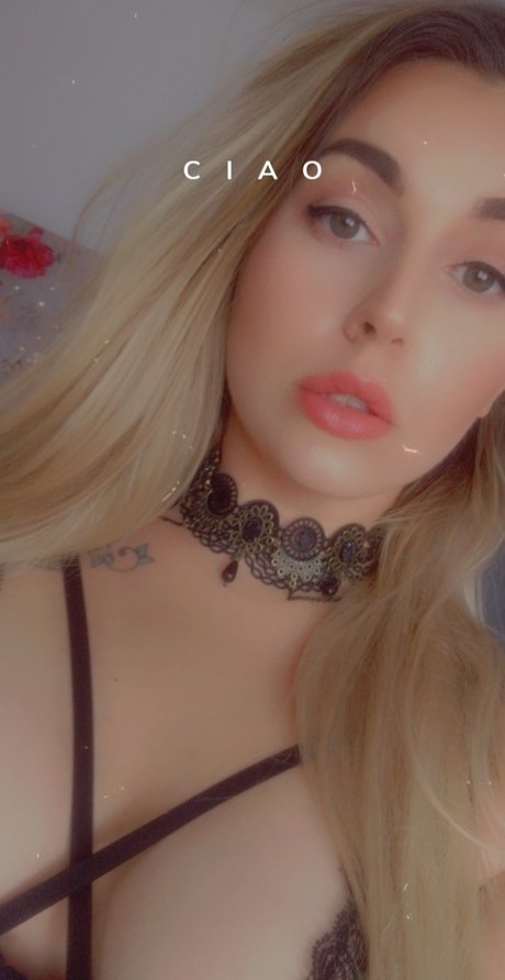 LuckyLou992 high quality model gallery