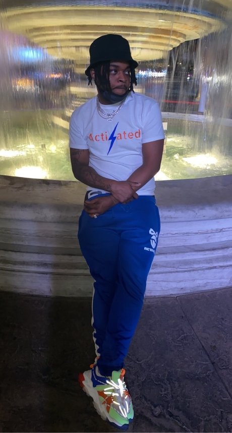 u8442747 star sexy pictures