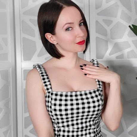 TheTinyFeetTreat VIP star xxx img