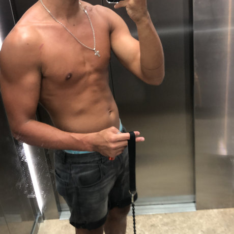 Matt Clavijo naked star pic