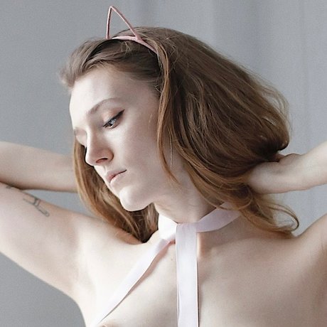 Kat the kitten beautiful actress pictures