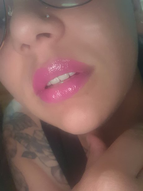 Rousefox_ nudes model img