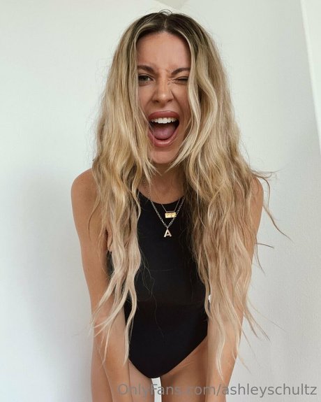 naked milf onlyfans free archive