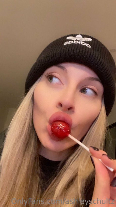 gloryhole princess onlyfans porn images