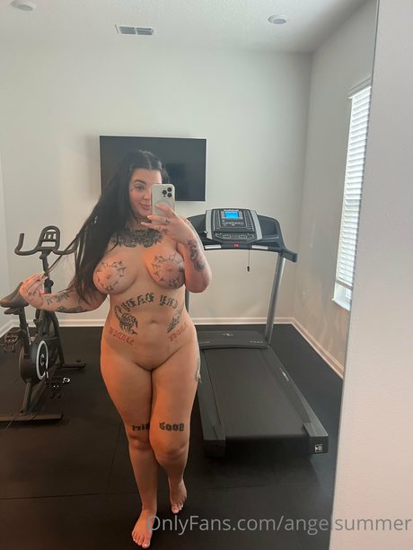 swim onlyfans perfect pictures