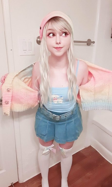 stepdaughter onlyfans beautiful porn photo