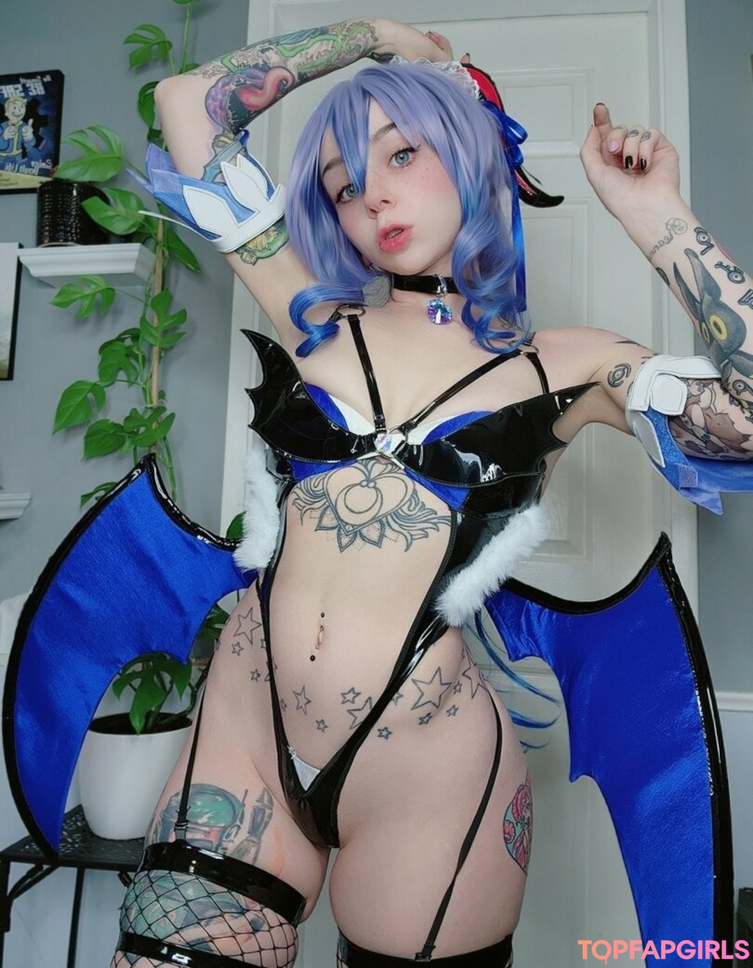 RiiniMoon model hot img