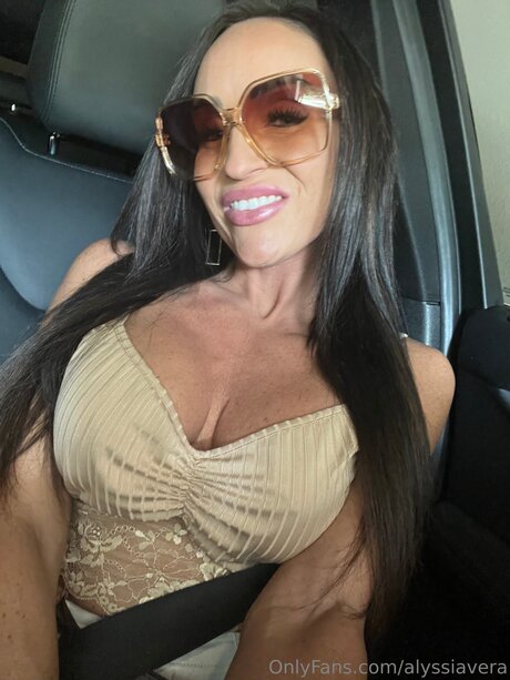 alyssia vera porn actress picture