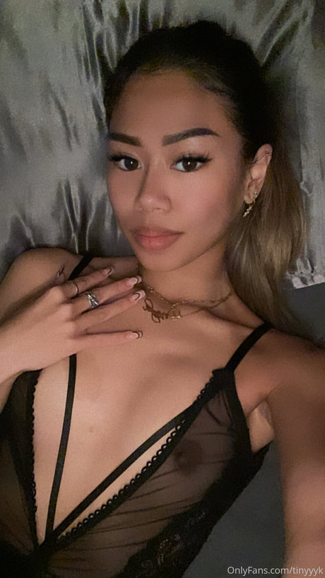 hottest midget onlyfans art nude photos