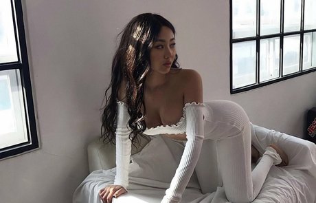 Baesylvie hot star galleries