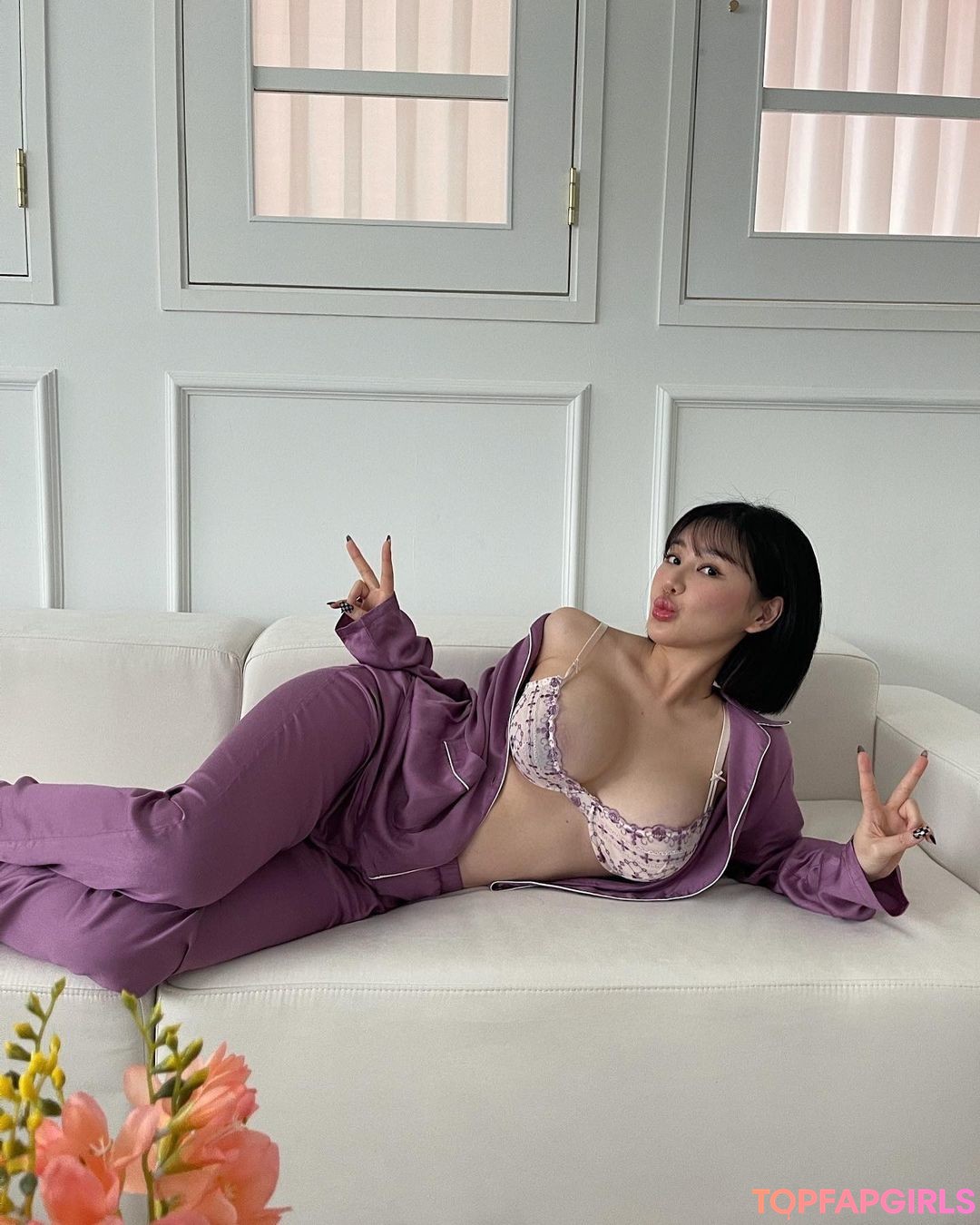 Baesylvie perfect pornstar photos