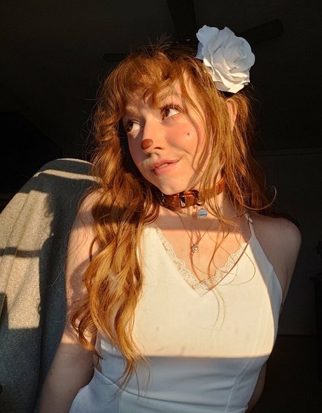 MandyFrizzle model sex pics