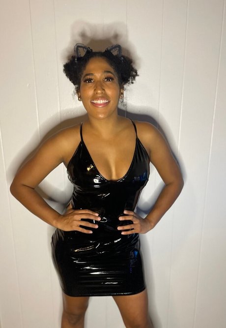 skinny brunette onlyfans hot naked image