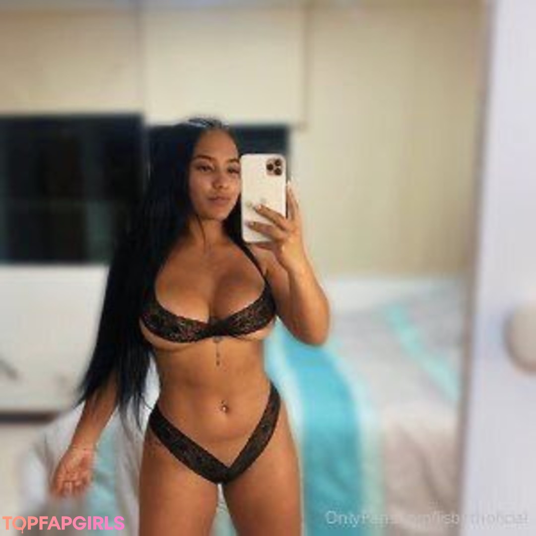Lisbeth Bellorin pornstar naked image