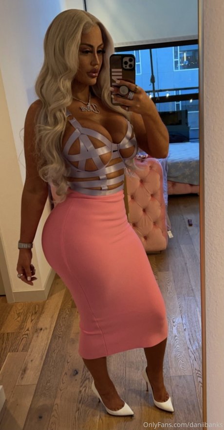 Danii Banks sexy pornstar galleries