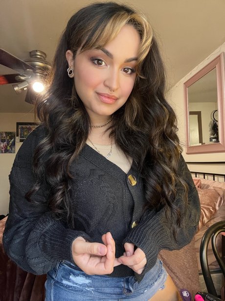 Gabby Ortiz model xxx picture