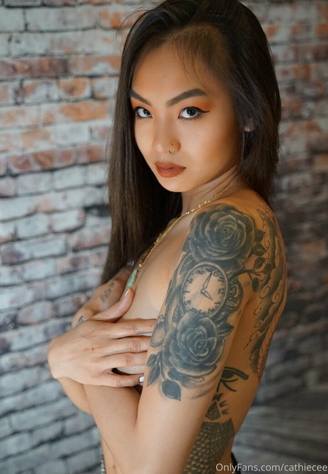 CathieCee pretty model pics