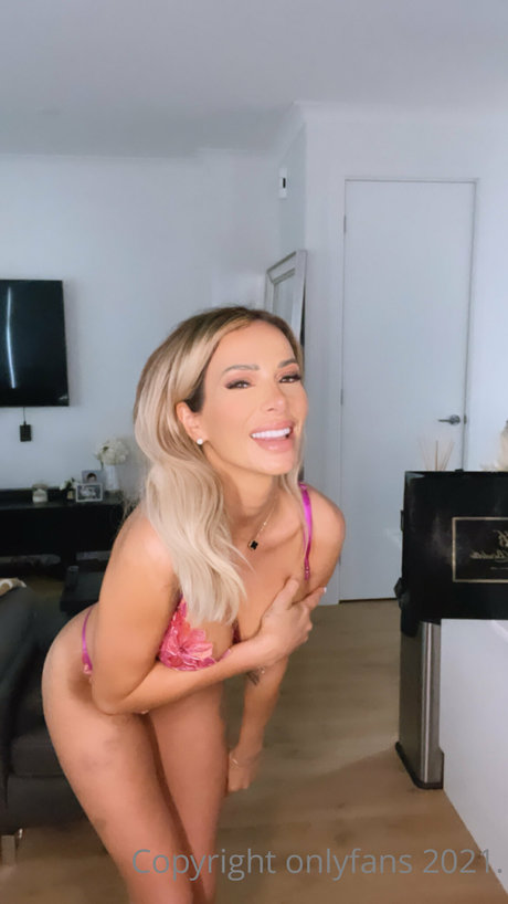 black hair milf onlyfans free naked archive