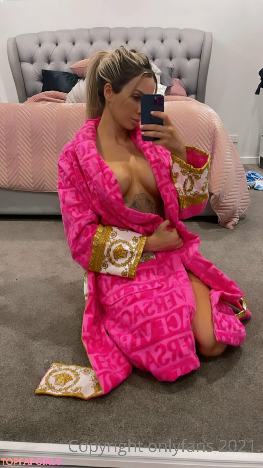 blowjob selfie onlyfans nudes photo