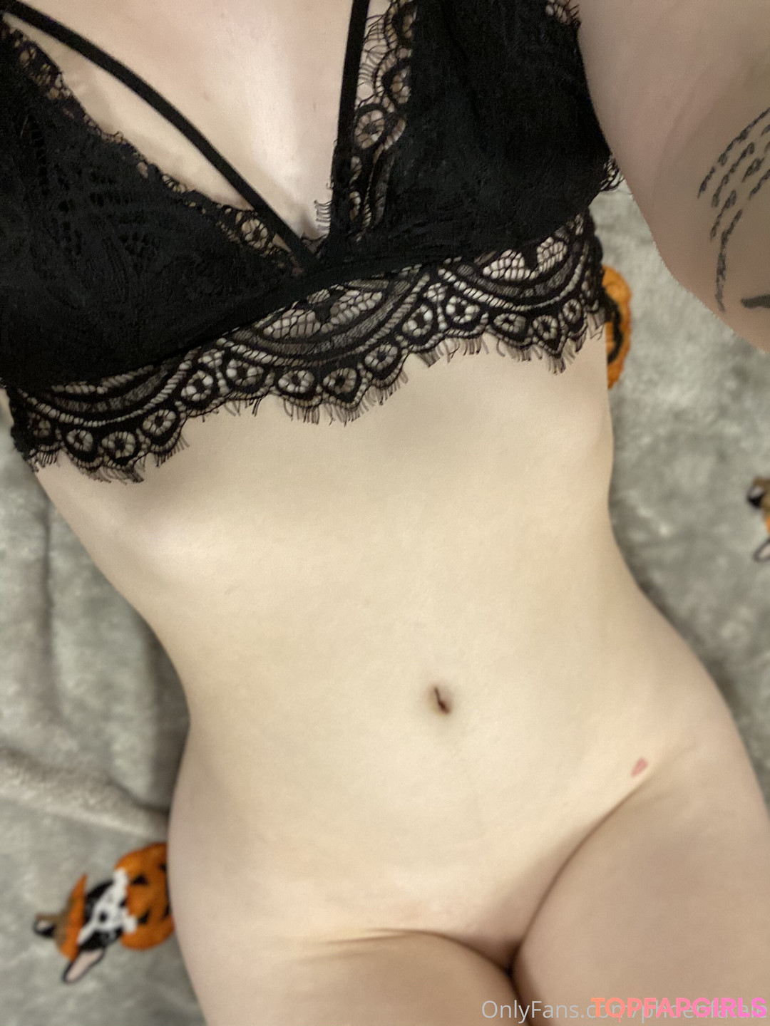 Phoenfatale top profile image
