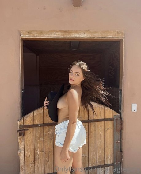 hottest midget onlyfans hot xxx picture