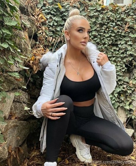 twin onlyfans hd gallery