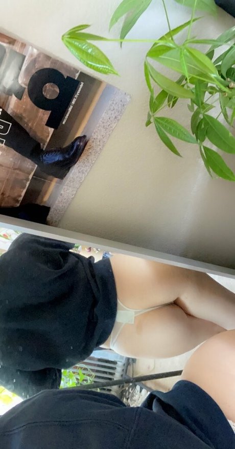 brunette onlyfans hd gallery