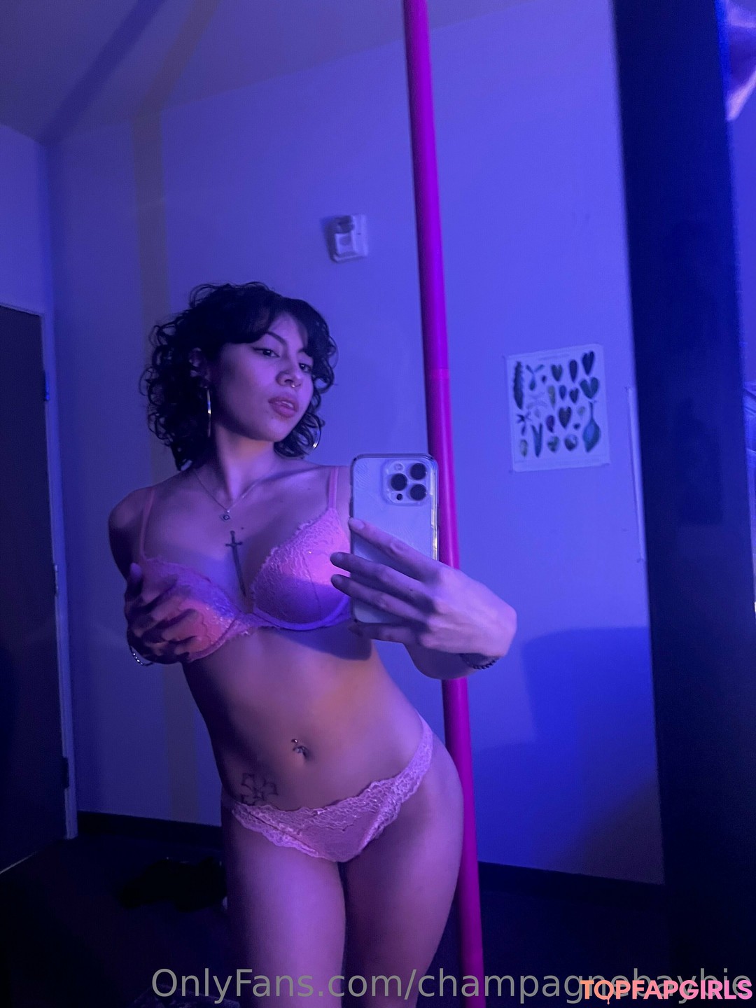smile onlyfans hot porn archive