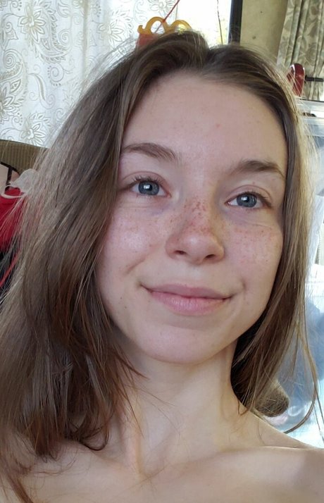 Haze Lynn pornstar naked images