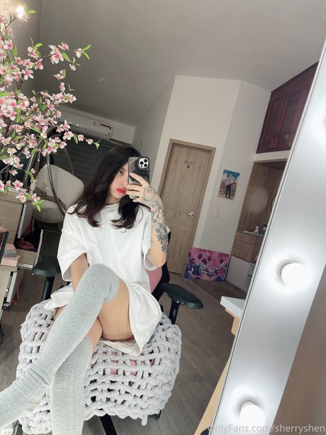 innocent onlyfans pretty photo