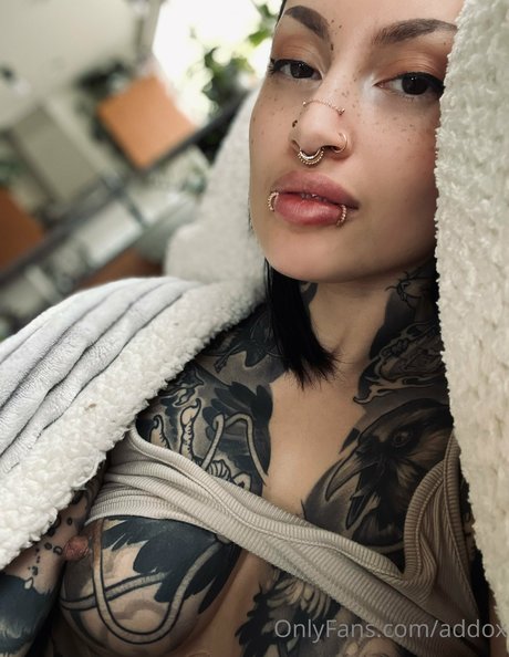 Addox high quality model pic