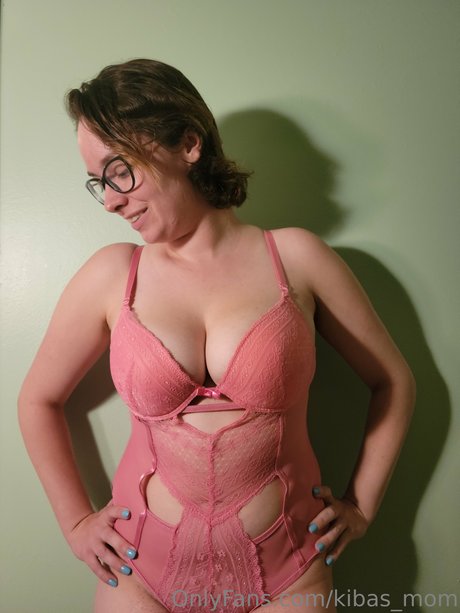 Kibas Mom xxx actress picture