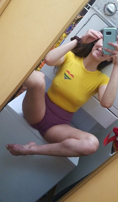 SunbutterQueen high quality pornstar archive