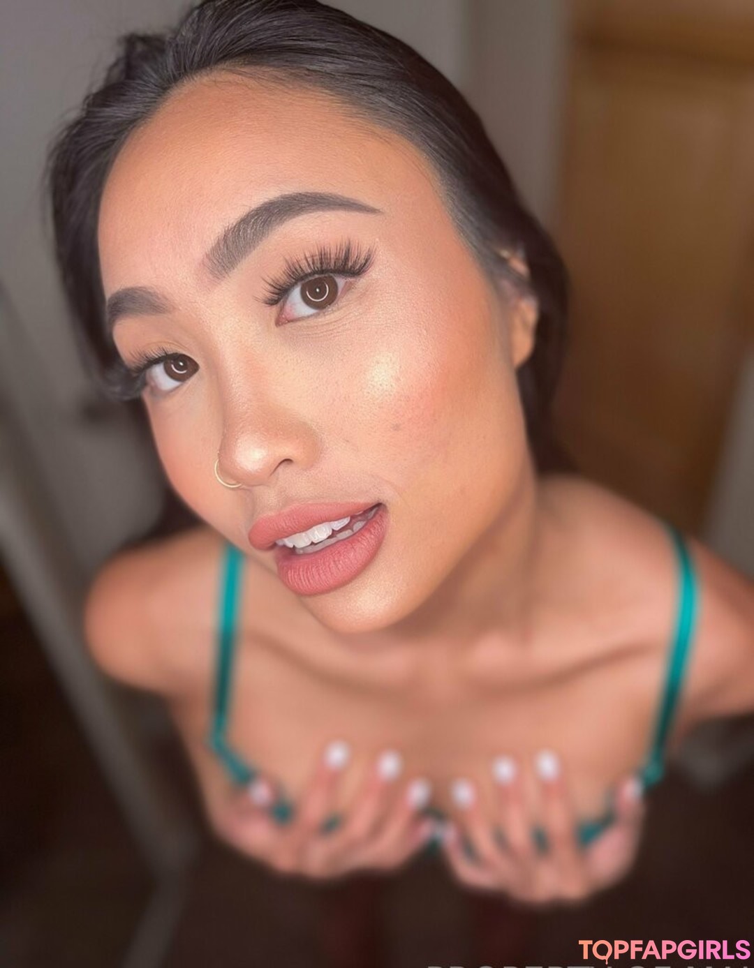 curvy muscle onlyfans hot porn photo